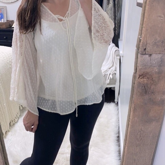 Angie top ivory color sheer Swiss dot size medium - Picture 2 of 6